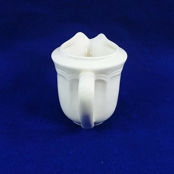 Vtg Thomson Pottery White Creamer Pitcher China 4" Microwave & Dishwasher Safe - Picture 4 of 7